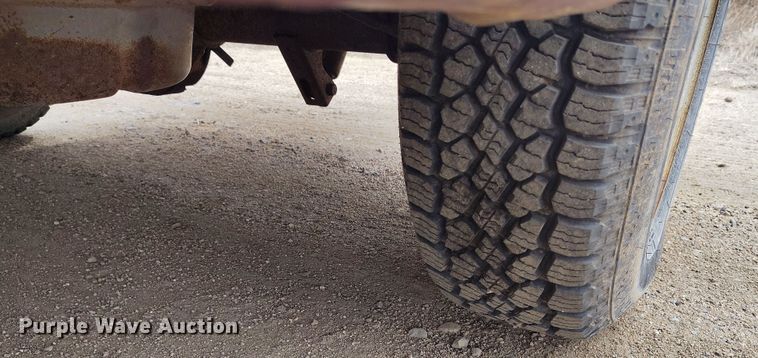 image for item DT0900 2000 Ford F150 pickup truck