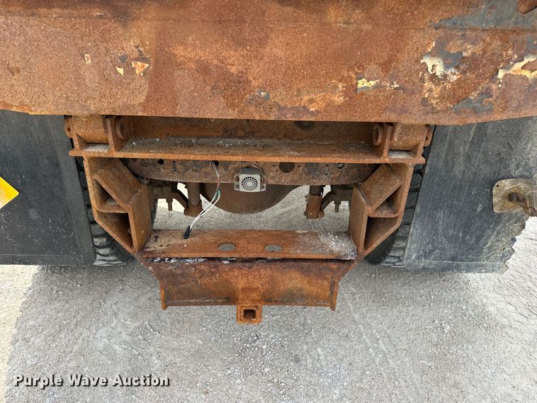 image for item DV0906 2005 Kenworth T300 dump truck