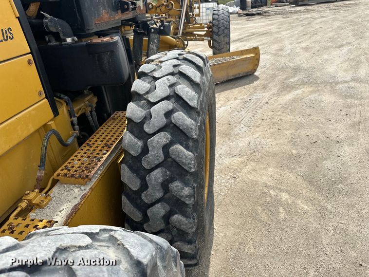 image for item DV0909 2011 Caterpillar 12M VHP Plus motor grader