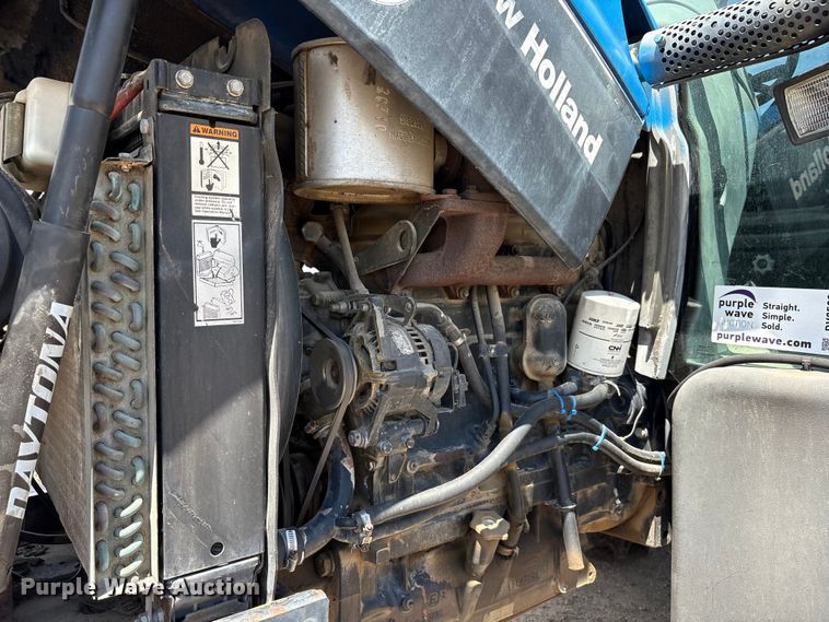image for item DV8508 2003 New Holland TL90 tractor