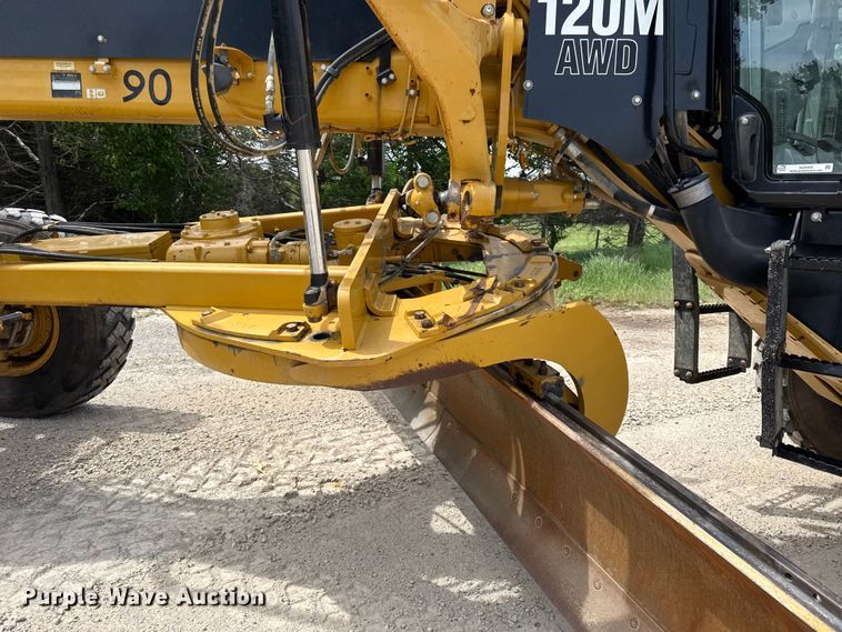 image for item DZ4445 2010 Caterpillar 120M AWD motor grader