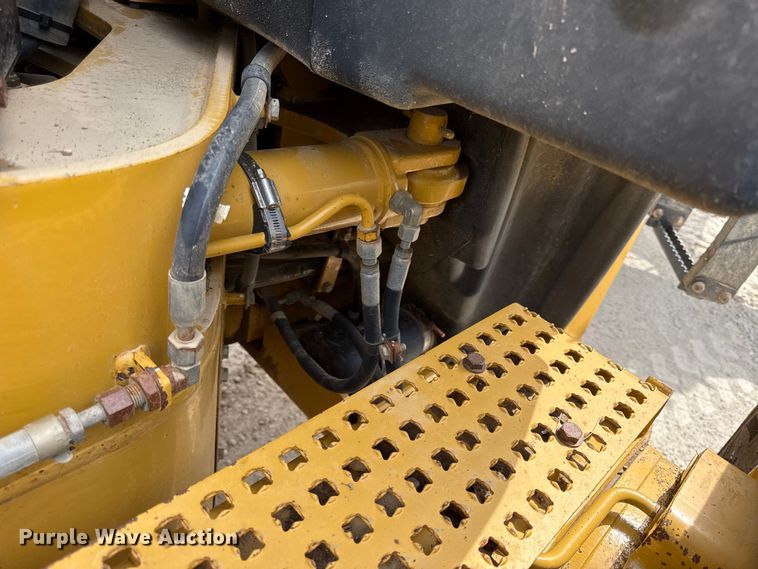 image for item DZ4445 2010 Caterpillar 120M AWD motor grader