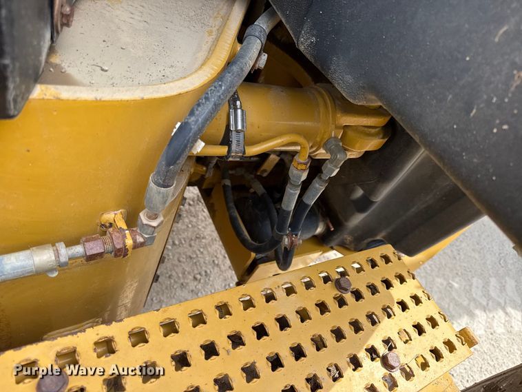 image for item DZ4445 2010 Caterpillar 120M AWD motor grader
