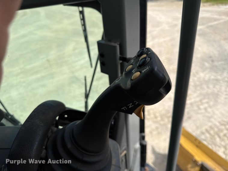 image for item DZ4445 2010 Caterpillar 120M AWD motor grader