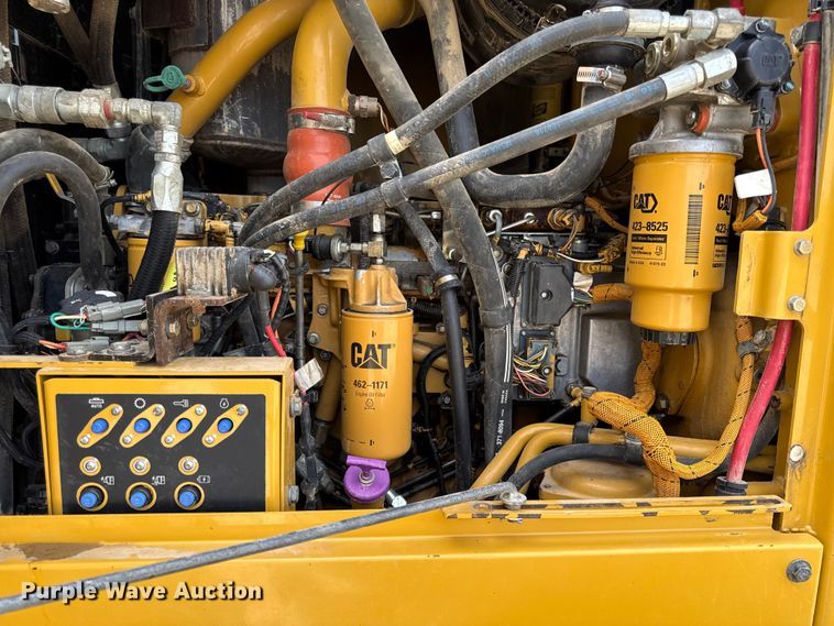 image for item DZ4445 2010 Caterpillar 120M AWD motor grader