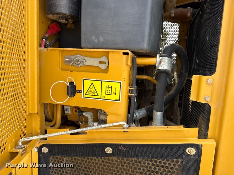 image for item DZ4445 2010 Caterpillar 120M AWD motor grader