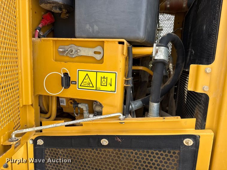 image for item DZ4445 2010 Caterpillar 120M AWD motor grader