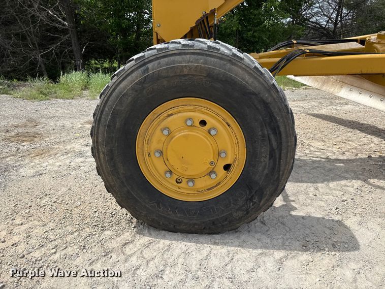 image for item DZ4445 2010 Caterpillar 120M AWD motor grader