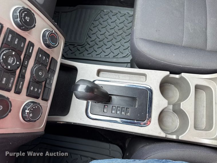 image for item DZ4448 2011 Ford Escape SUV