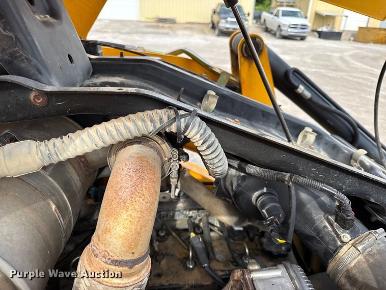 image for item DZ4449 JCB 3CX 14FT Super backhoe