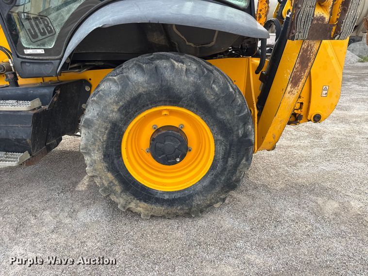 image for item DZ4449 JCB 3CX 14FT Super backhoe