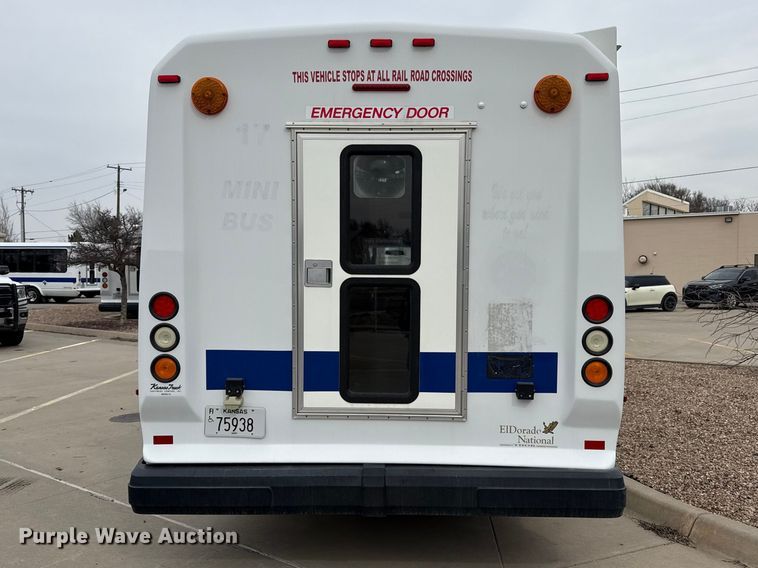 image for item DZ5148 2010 Ford Eldorado Aerotech E450 Super Duty shuttle bus