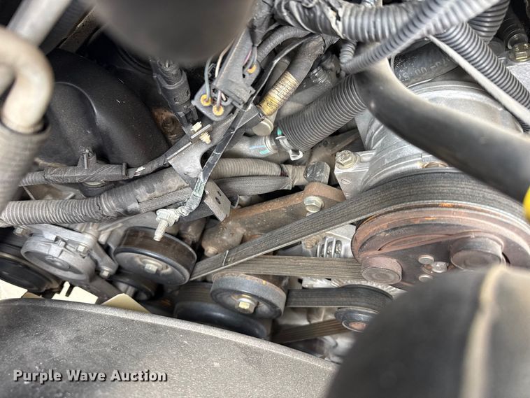 image for item DZ5148 2010 Ford Eldorado Aerotech E450 Super Duty shuttle bus