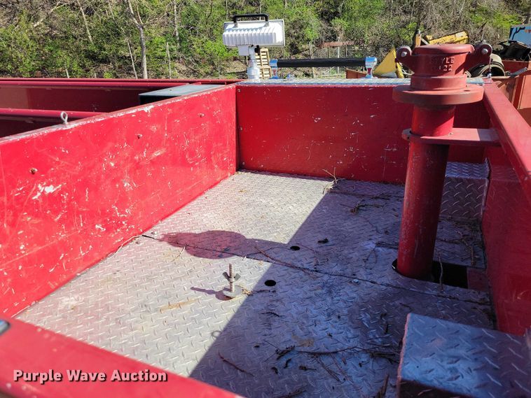 image for item DZ7050 1992 Pierce Manufacturing Arrow pumper fire truck