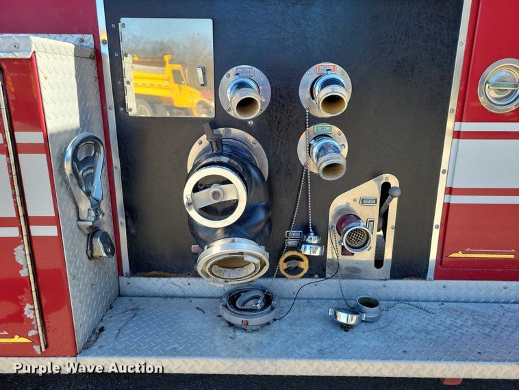 image for item DZ7050 1992 Pierce Manufacturing Arrow pumper fire truck