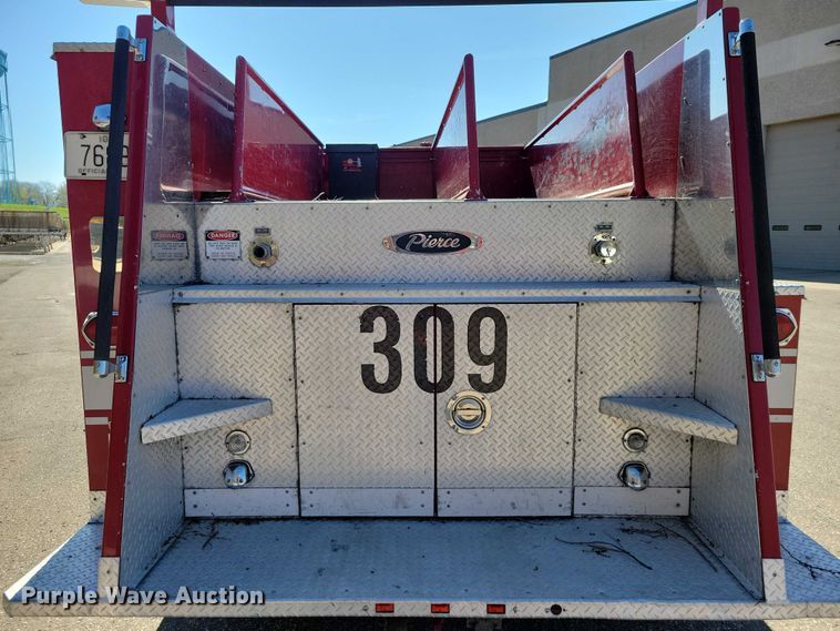 image for item DZ7050 1992 Pierce Manufacturing Arrow pumper fire truck