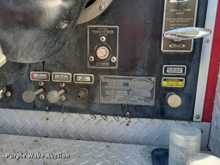 image for item DZ7050 1992 Pierce Manufacturing Arrow pumper fire truck