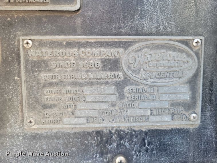 image for item DZ7050 1992 Pierce Manufacturing Arrow pumper fire truck