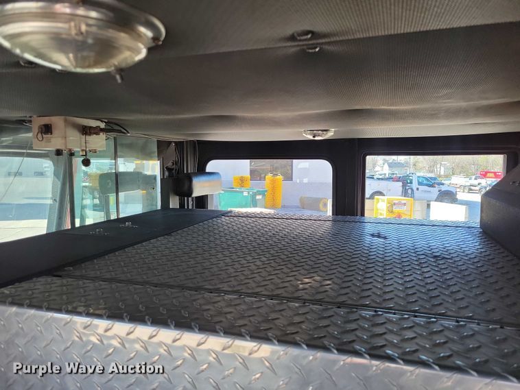 image for item DZ7050 1992 Pierce Manufacturing Arrow pumper fire truck