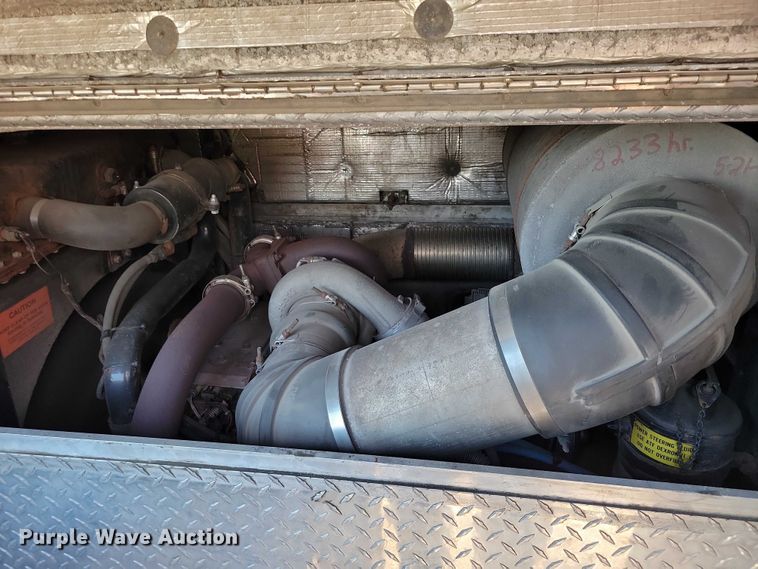 image for item DZ7050 1992 Pierce Manufacturing Arrow pumper fire truck