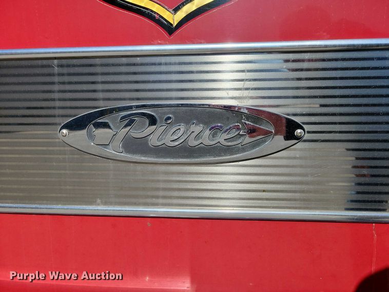 image for item DZ7050 1992 Pierce Manufacturing Arrow pumper fire truck