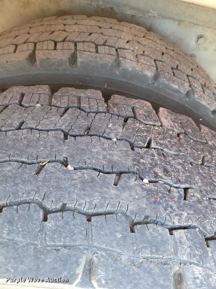 image for item DZ7050 1992 Pierce Manufacturing Arrow pumper fire truck