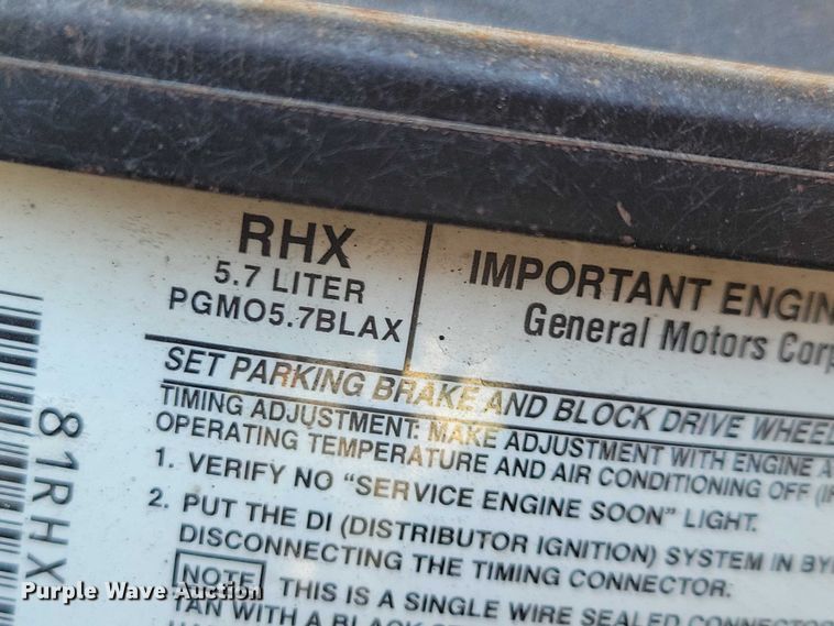 image for item DZ7052 1993 Chevrolet K3500 pickup truck