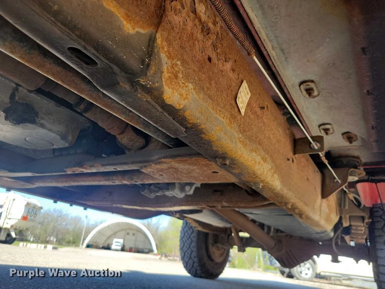 image for item DZ7052 1993 Chevrolet K3500 pickup truck