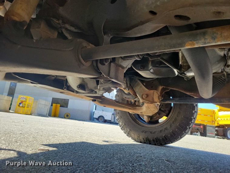 image for item DZ7052 1993 Chevrolet K3500 pickup truck