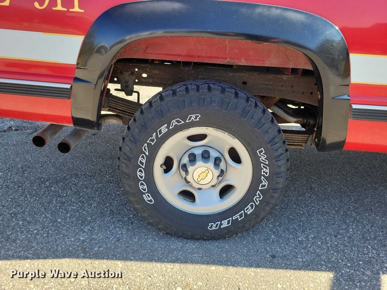 image for item DZ7052 1993 Chevrolet K3500 pickup truck