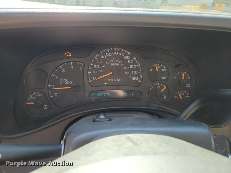 image for item DZ7053 2006 Chevrolet Silverado 2500HD Ext. Cab pickup truck
