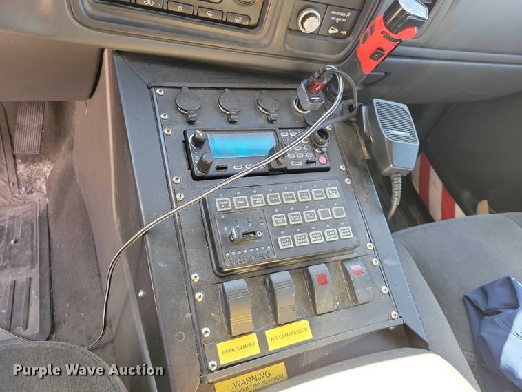 image for item DZ7053 2006 Chevrolet Silverado 2500HD Ext. Cab pickup truck