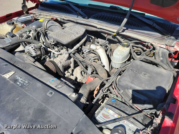 image for item DZ7053 2006 Chevrolet Silverado 2500HD Ext. Cab pickup truck
