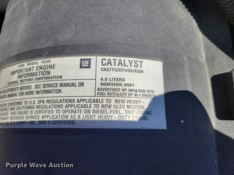 image for item DZ7053 2006 Chevrolet Silverado 2500HD Ext. Cab pickup truck