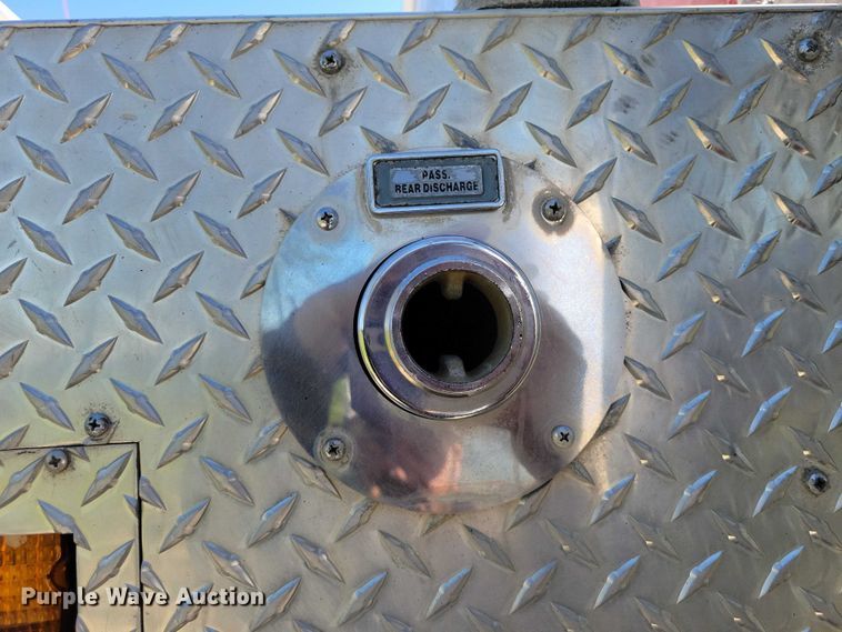 image for item DZ7054 1998 Pierce Manufacturing Arrow pumper fire truck