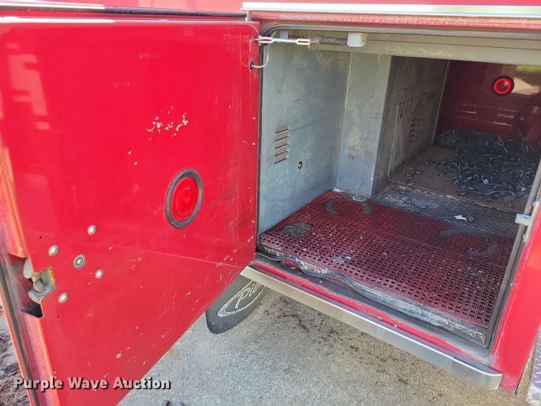 image for item DZ7054 1998 Pierce Manufacturing Arrow pumper fire truck