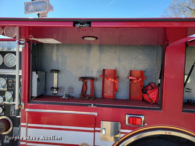 image for item DZ7054 1998 Pierce Manufacturing Arrow pumper fire truck