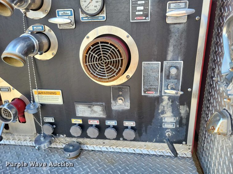 image for item DZ7054 1998 Pierce Manufacturing Arrow pumper fire truck