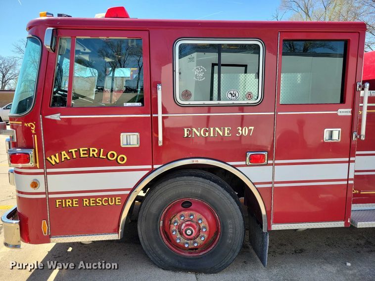 image for item DZ7054 1998 Pierce Manufacturing Arrow pumper fire truck