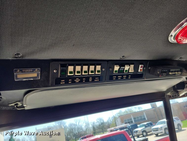 image for item DZ7054 1998 Pierce Manufacturing Arrow pumper fire truck