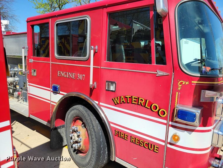 image for item DZ7054 1998 Pierce Manufacturing Arrow pumper fire truck