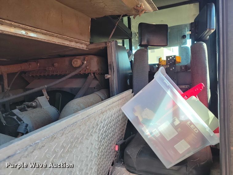 image for item DZ7054 1998 Pierce Manufacturing Arrow pumper fire truck