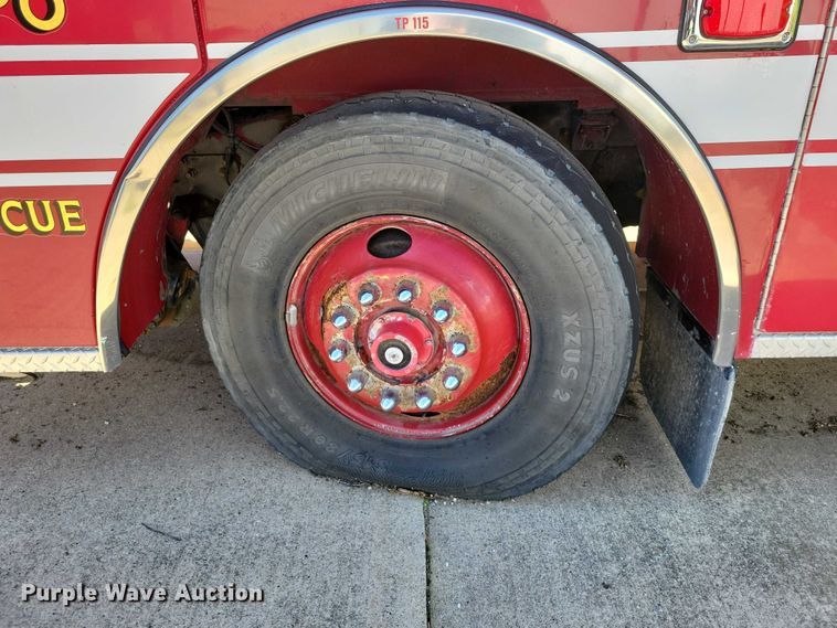 image for item DZ7054 1998 Pierce Manufacturing Arrow pumper fire truck