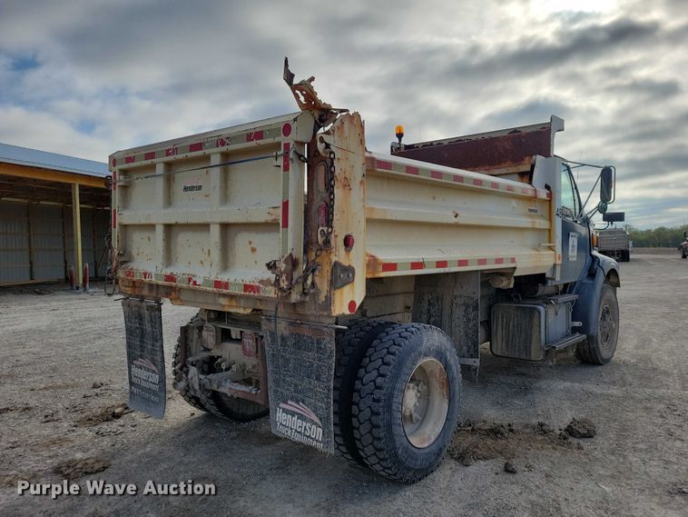 image for item DZ7064 1997 Ford L8501 dump truck
