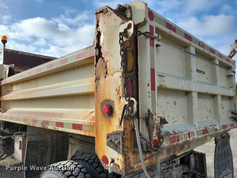 image for item DZ7064 1997 Ford L8501 dump truck