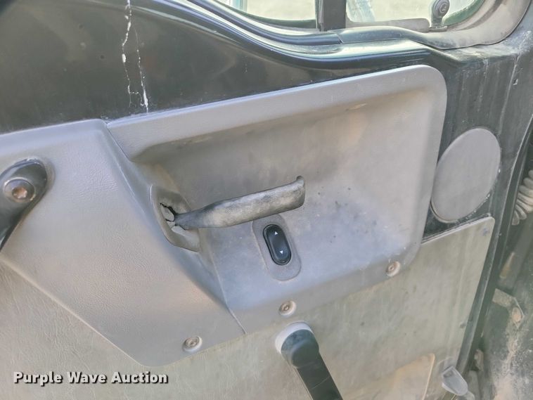 image for item DZ7064 1997 Ford L8501 dump truck