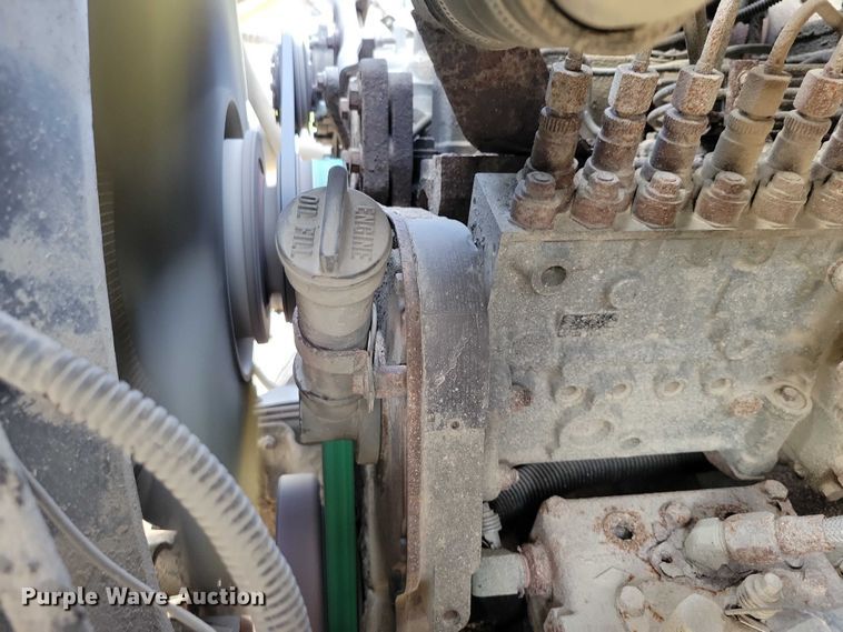 image for item DZ7064 1997 Ford L8501 dump truck