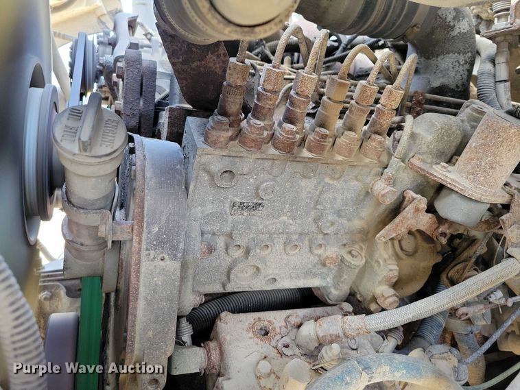 image for item DZ7064 1997 Ford L8501 dump truck