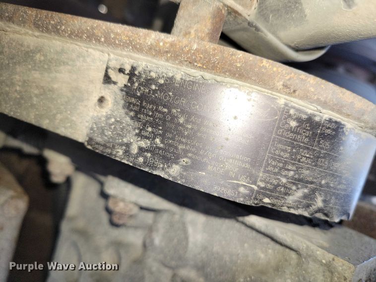 image for item DZ7064 1997 Ford L8501 dump truck