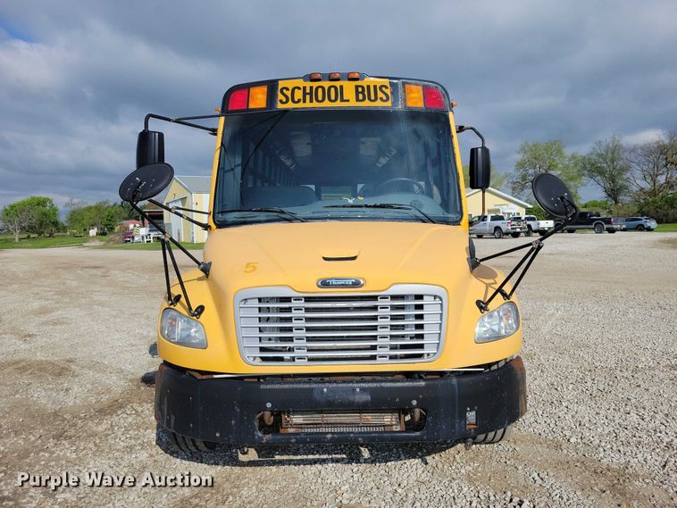 image for item DZ7077 2007 Thomas B2 Bus Chassis school bus